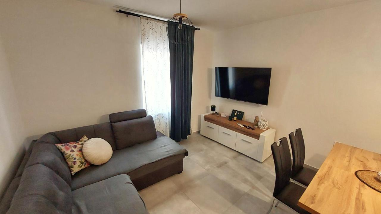 Apartman Zengg Kültér fotó